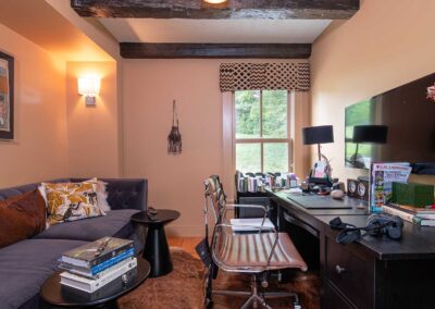 Goodaleville - Office